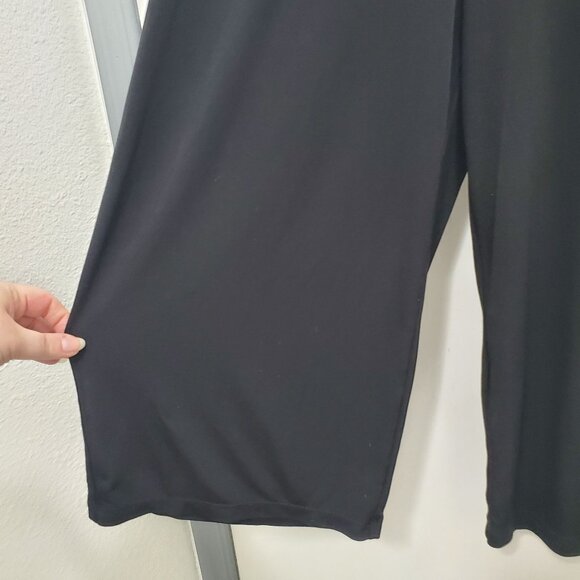 Liz Claiborne Petite Black Slinky Liquid Knit Pull On Wide Leg Coulotte Size PM - Picture 2 of 4